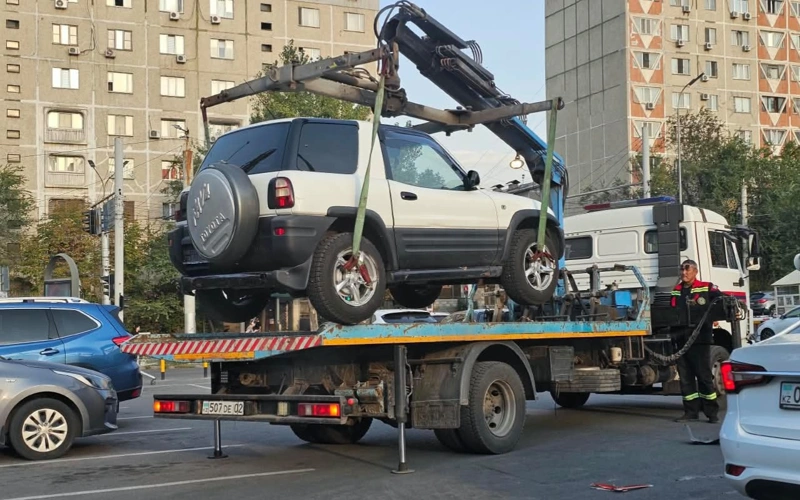 Алматыда автокөліктерді эвакуациялау үшін бірыңғай төлем тәртібі ұсынылды