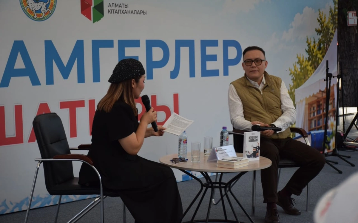 Более 60 издательств представили книги на ярмарке &laquo;КітапFest&raquo; в Алматы