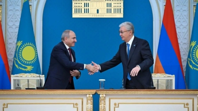 Тоқаев ва Пашинян