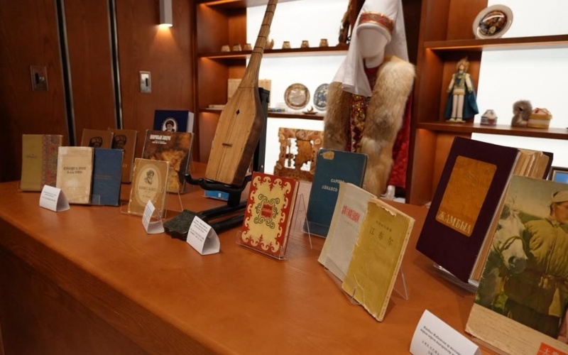 Zhambyl Zhabaiuly's 180th anniversary marked in Beijing