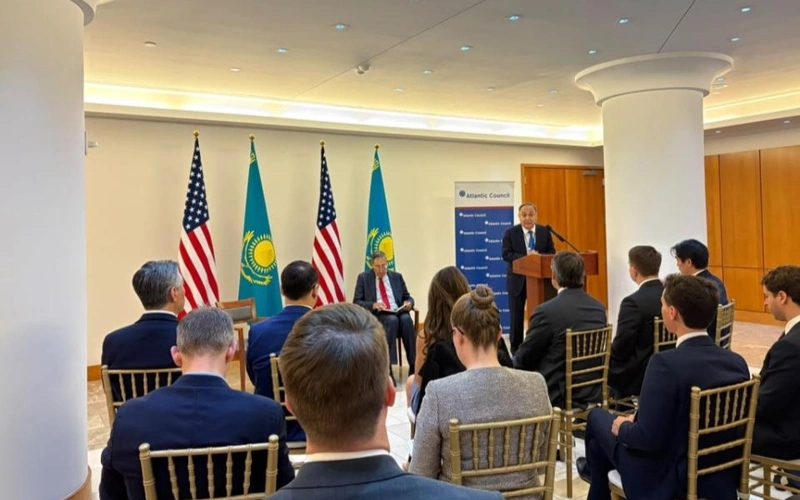 Kazakhstan promotes Middle Corridor development