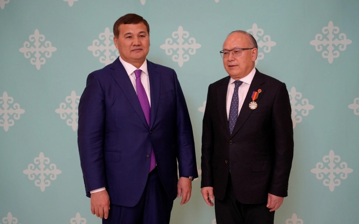CITIC Group басшысы Си Гохуа &laquo;Достық&raquo; II дәрежелі орденімен наградталды