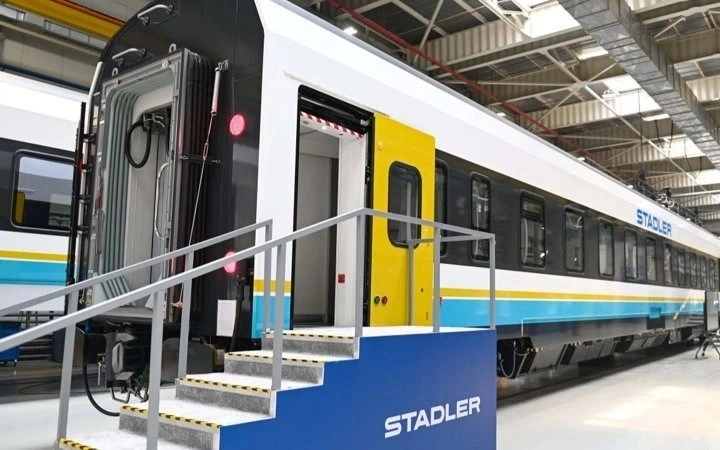 Kazakhstan to launch new Stadler railcars in late October