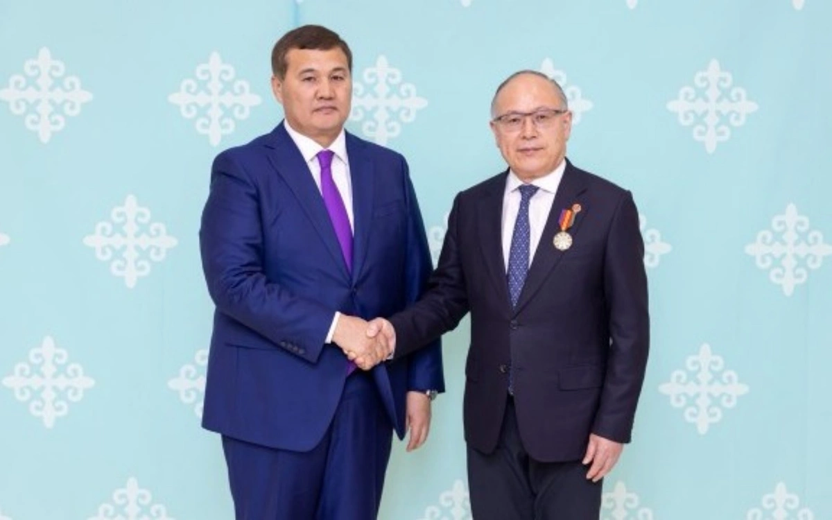 Нұрлыбек Нәлібаев Қытайда Транскаспий бағытын дамыту мәселесін көтерді 