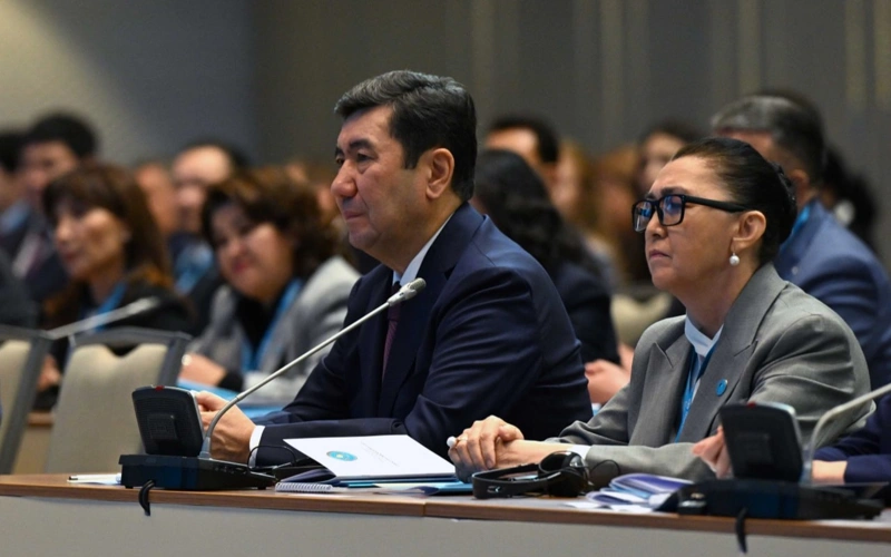 Ерлан Қошанов Халық Кеңесінің төрағасы болып сайланды