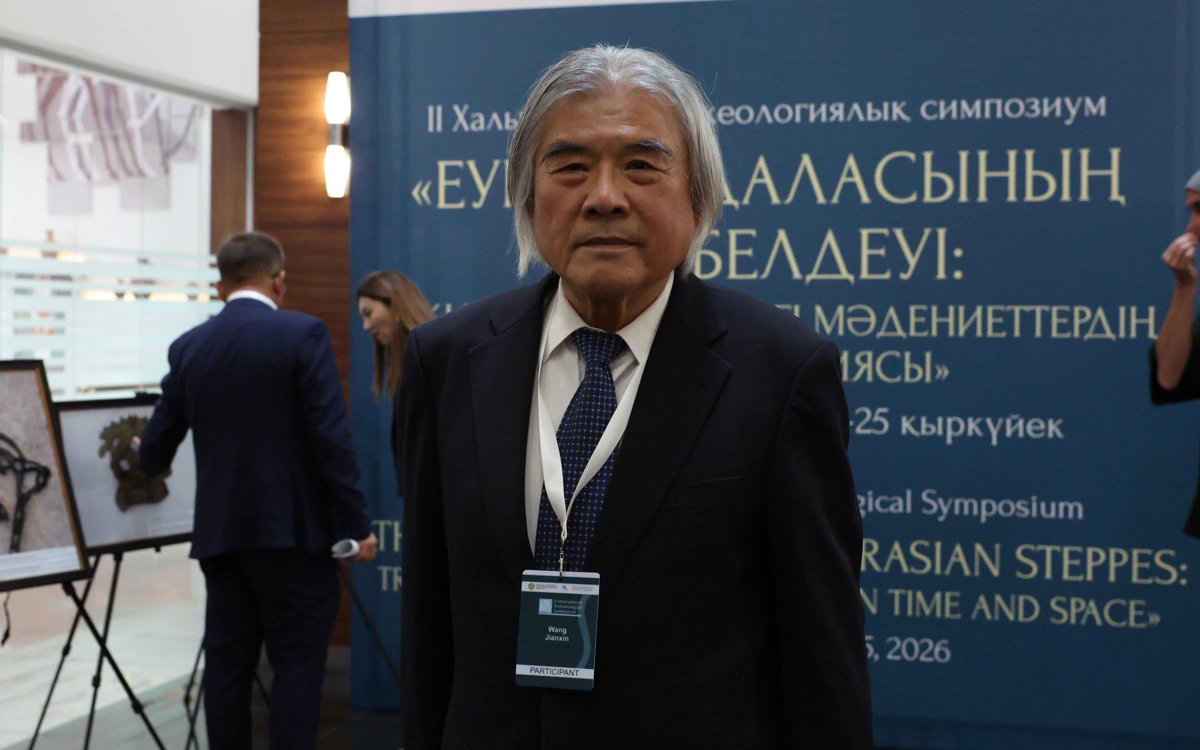 Ван Цзяньсинь
