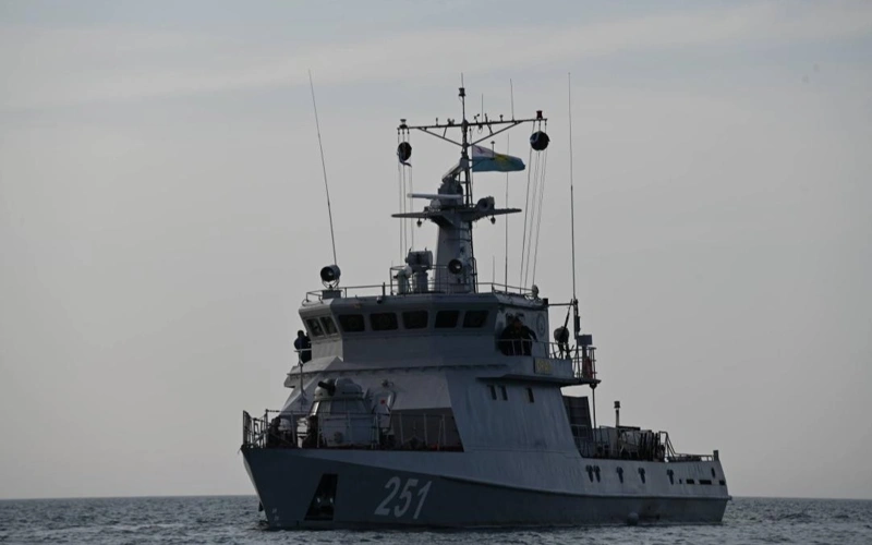 Военные моряки Казахстана отработали защиту кораблей от воздушных и подводных угроз