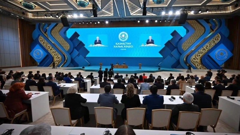 Tokayev calls on wealthy citizens to back restoration of historical sites