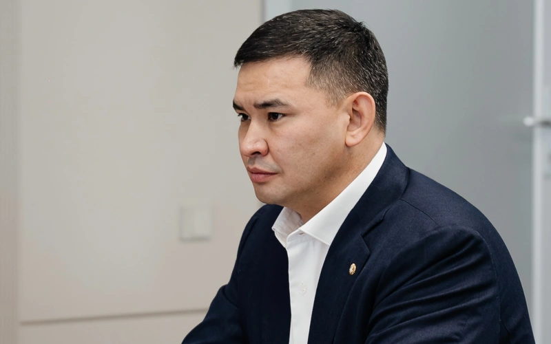Күрес федерациясы төрағасы Маңғыстауда қаза тапқандардың отбасына 300 млн теңге бөлді
