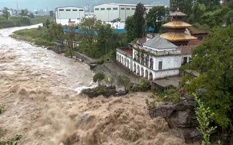 Incessant rainfall kills 21 in Nepal