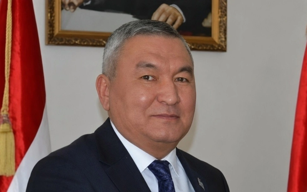 Уәлихан ТӨРЕХАНОВ