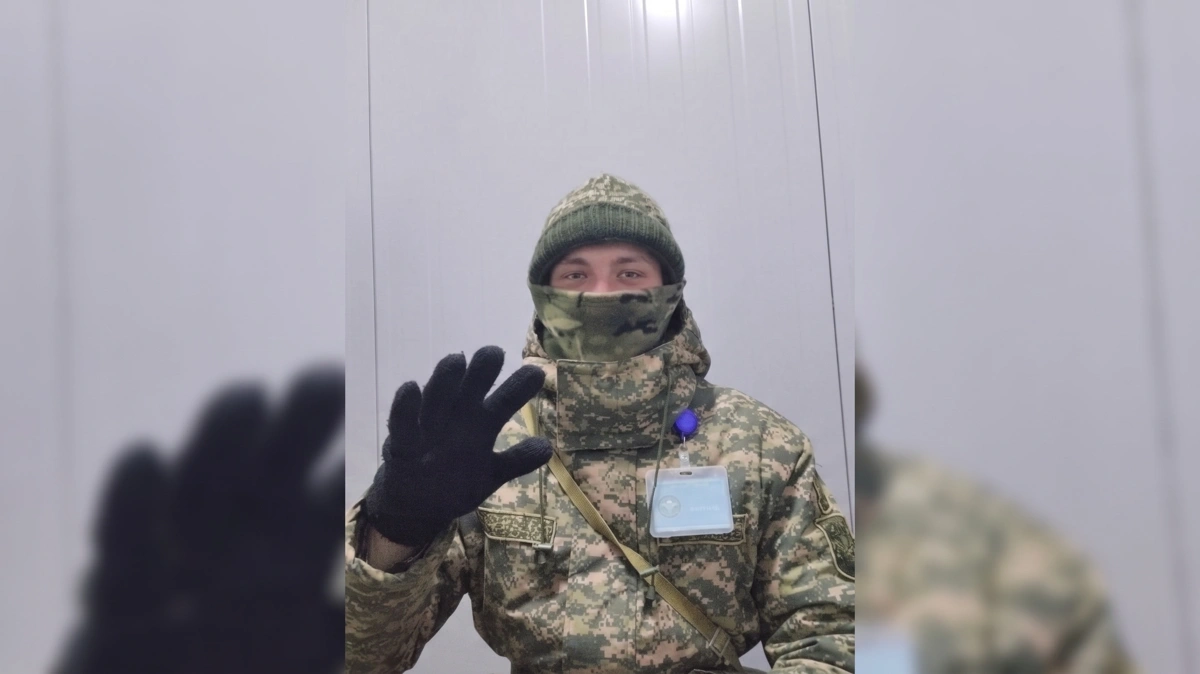 Сориентировался и добрался до берега: как спасся третий военнослужащий с Каспия