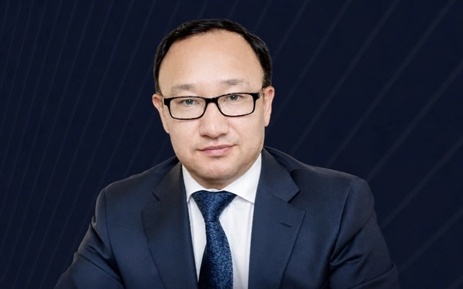 Қамбар ОМАРОВ