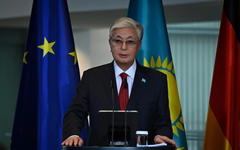 Токаев объяснил позицию Казахстана по ситуации в Украине