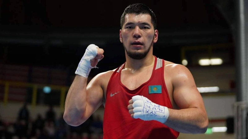 Айбек Оралбай вышел в финал Азиатских игр по боксу