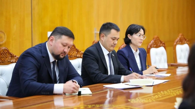 Kazakhstan, Mongolia to deepen trade and transport ties