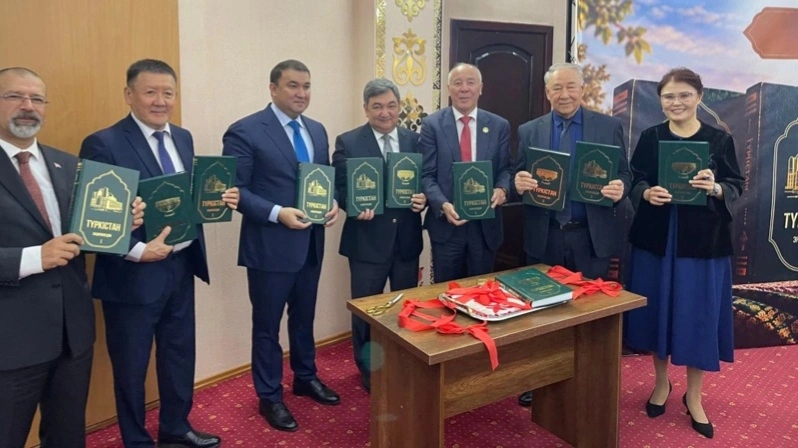 Более четырех тысяч статей вошли в новую энциклопедию «Туркестан»