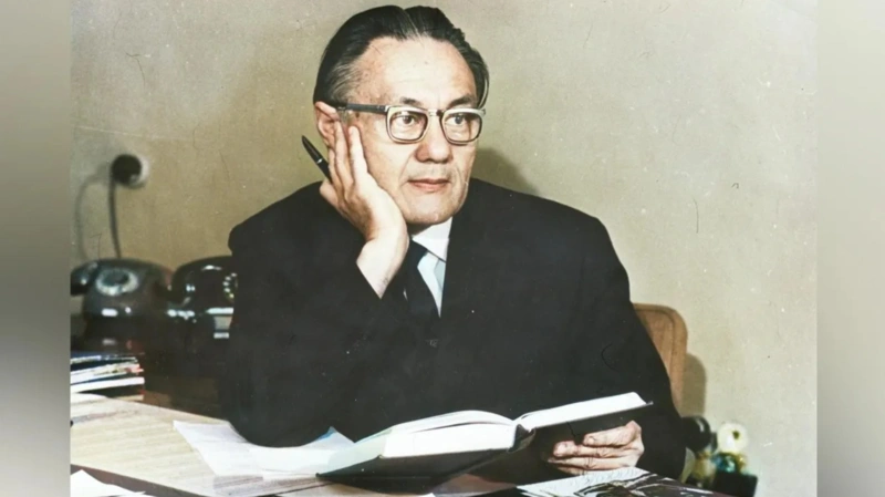 Іlıas OMAROV