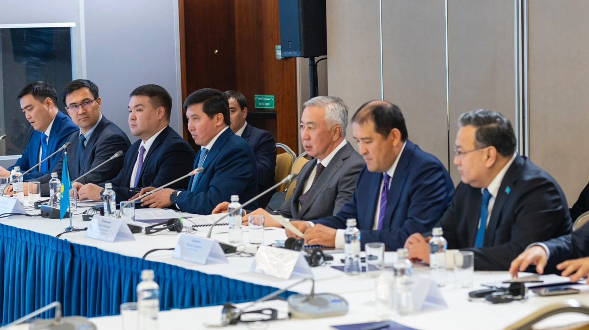 Казахстан и Узбекистан увеличили товарооборот почти на 30%