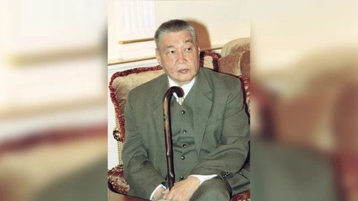 Бақытжан МОМЫШҰЛЫ
