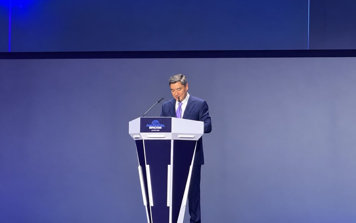 Kazakhstan ready for large-scale AI rollout, PM Bektenov says