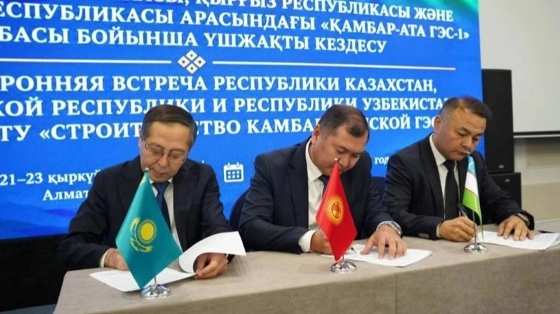 Иран, Китай, туризм и тюркская культура: главное в зарубежной прессе на казахском