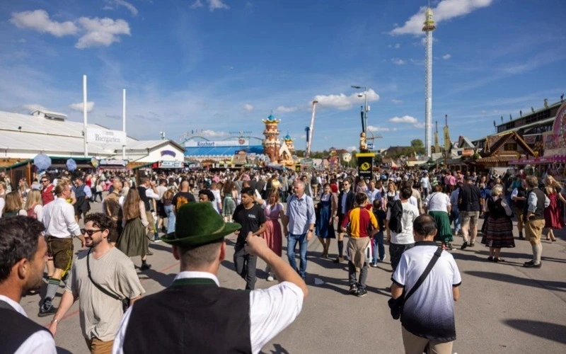 Munich Oktoberfest 2026 reports record attendance
