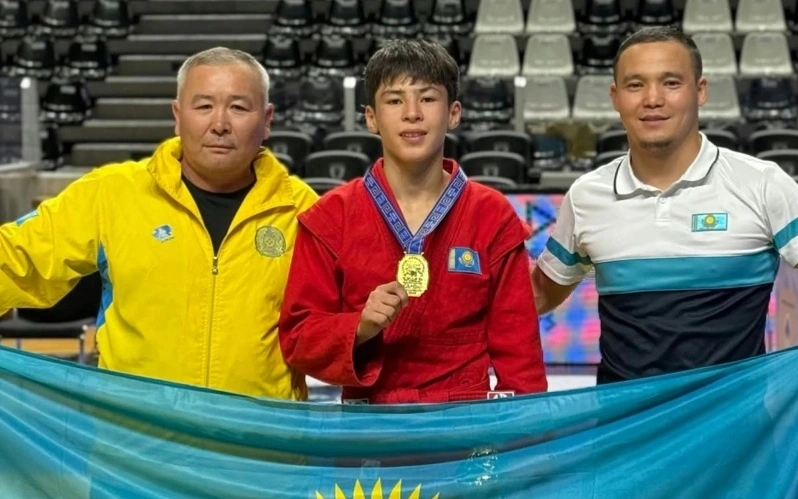 Ахмет Ислам самбо бўйича жаҳон чемпиони бўлди