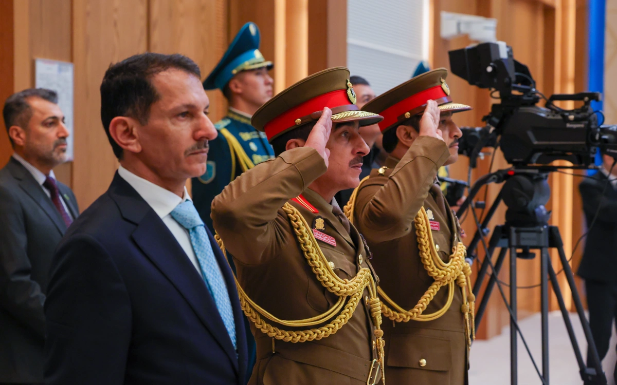 Султан Омана прибыл во Дворец Независимости для переговоров с Президентом Казахстана