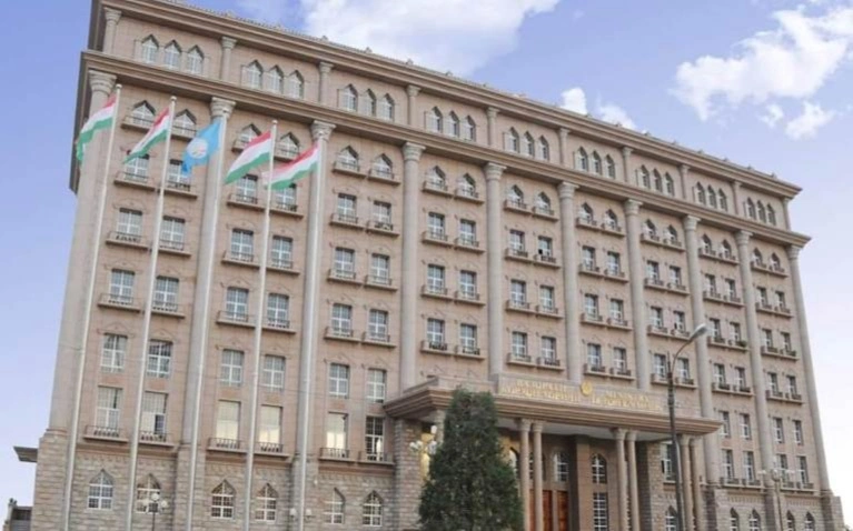 Тәжікстан мен Иран арасында визасыз режим толық күшіне енді