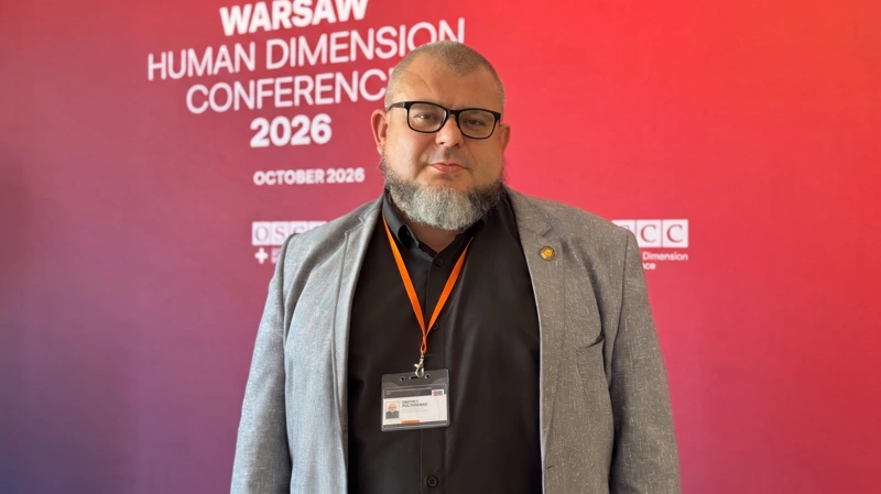 Дмитрий Полтаренко