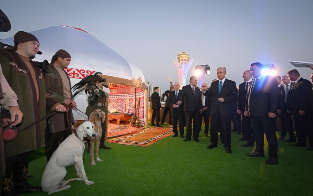President Tokayev, CIS leaders tour national cuisine festival in Turkmenistan