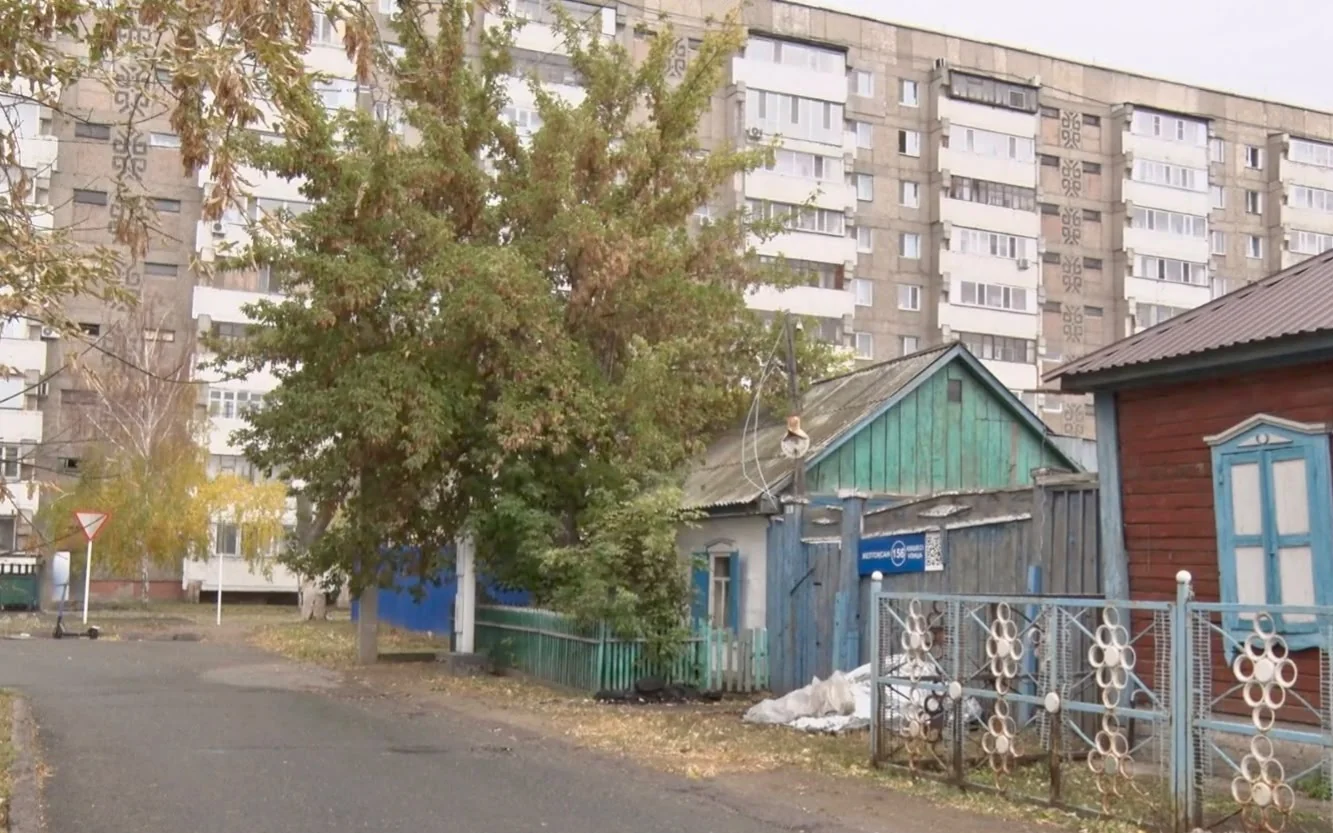Жители частного сектора в Павлодаре требуют провести центральное отопление