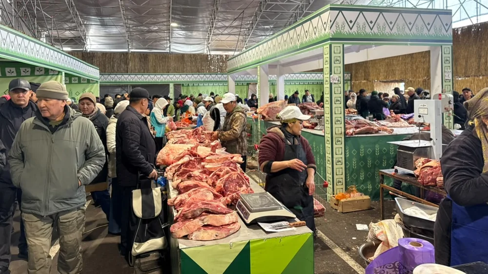 Говядина от 3500 теңге: что привезли фермеры ЗКО на ярмарку в Астану