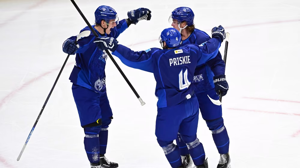 «Barys» oderjal tretıý pobedý podrıad v KHL, razgromıv «Avangard»