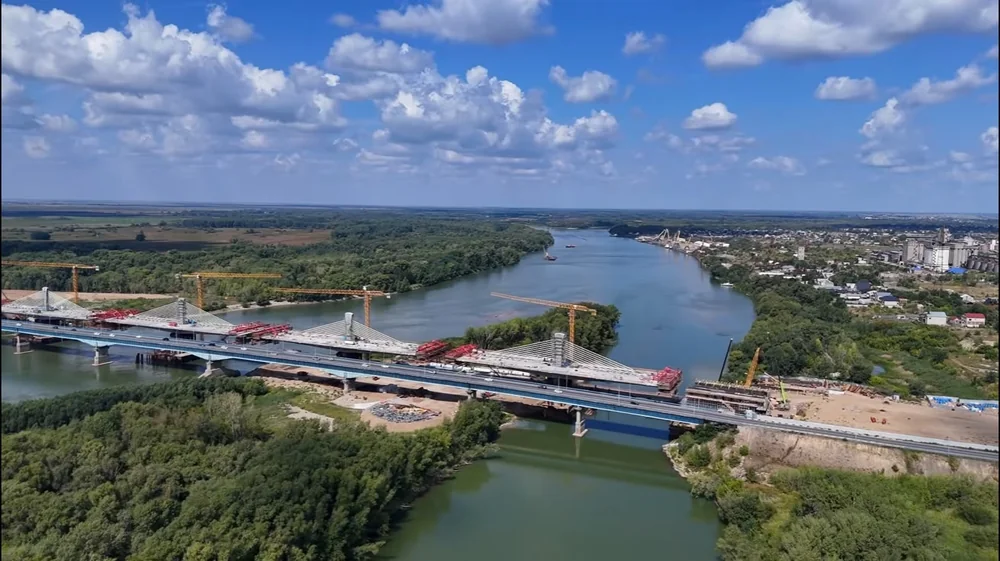 Строительство нового моста в Павлодаре с применением уникальных технологий показали изнутри