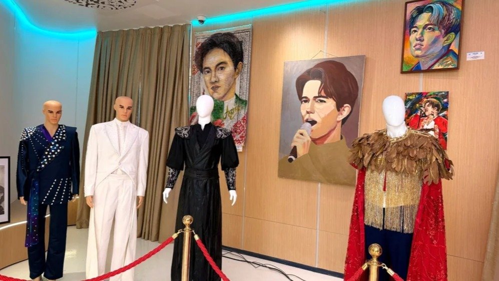 Dimash Qudaibergen exhibition opens in Astana