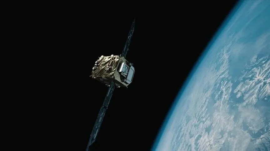 SpaceX takes major step toward becoming US mobile carrier with Starlink