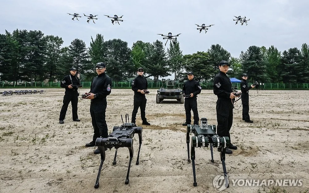 S. Korea opens 1st military AI base to train robots for dangerous missions