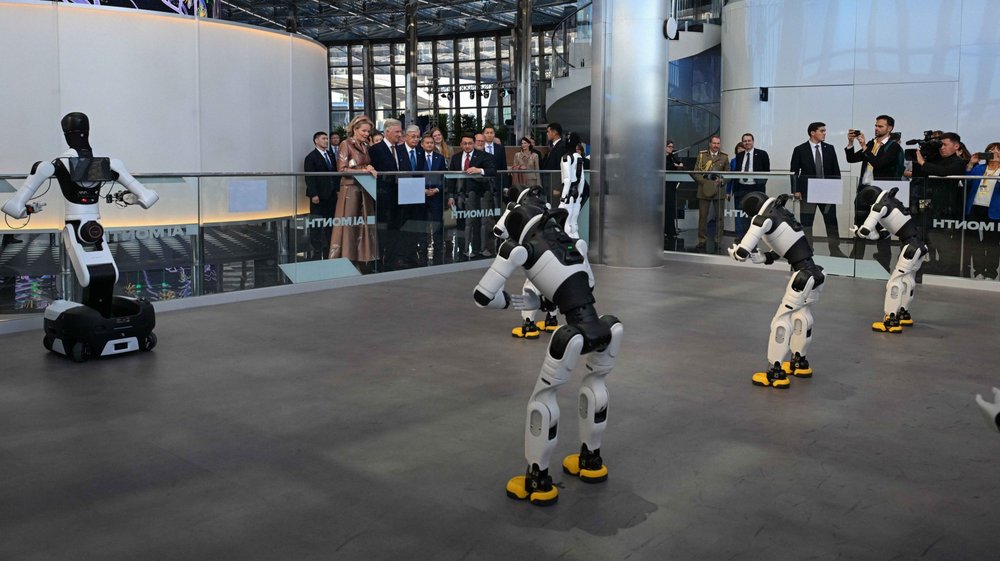 Belgian royal couple tours Alem.ai international centre in Astana Belgian royal couple tours Alem.ai international centre in Astana