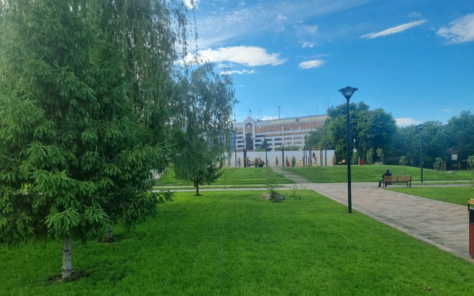 Орал қаласының келбетін көрікті ету бағытында не істеліп жатыр