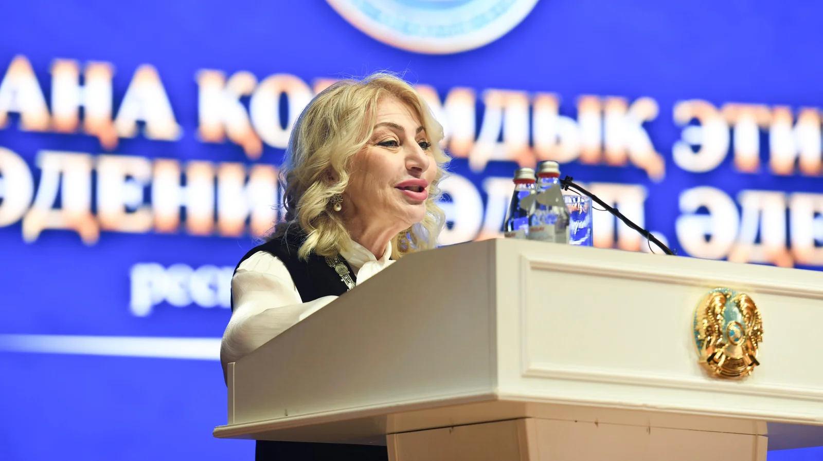 Ценности Конституции должны стать основой общественной этики и воспитания молодежи &mdash; Президент РК