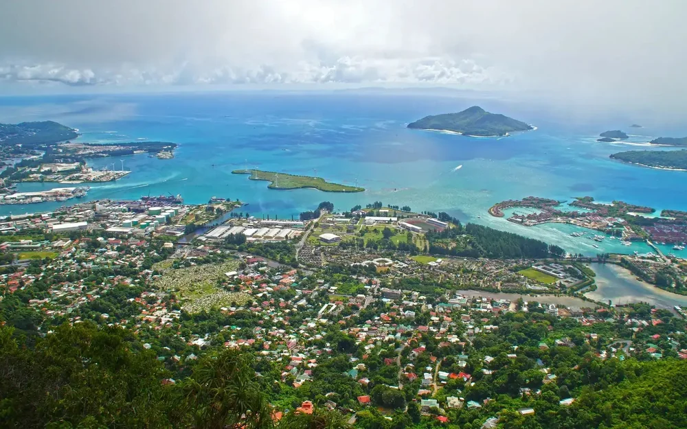 Kyrgyzstan ratifies visa regime deals with Seychelles and Togo