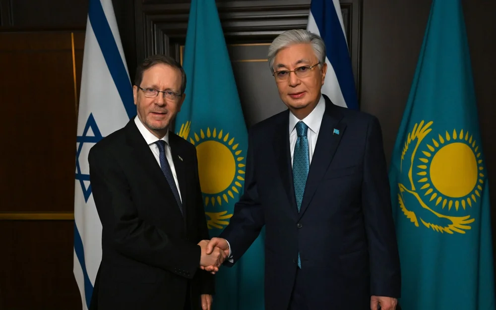 Tokayev reaffirms Kazakhstan's stance on diplomatic settlement of conflicts in meeting with Israeli president