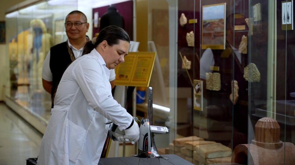 Kazakh scientists set to reveal mystery of ancient silver headdress