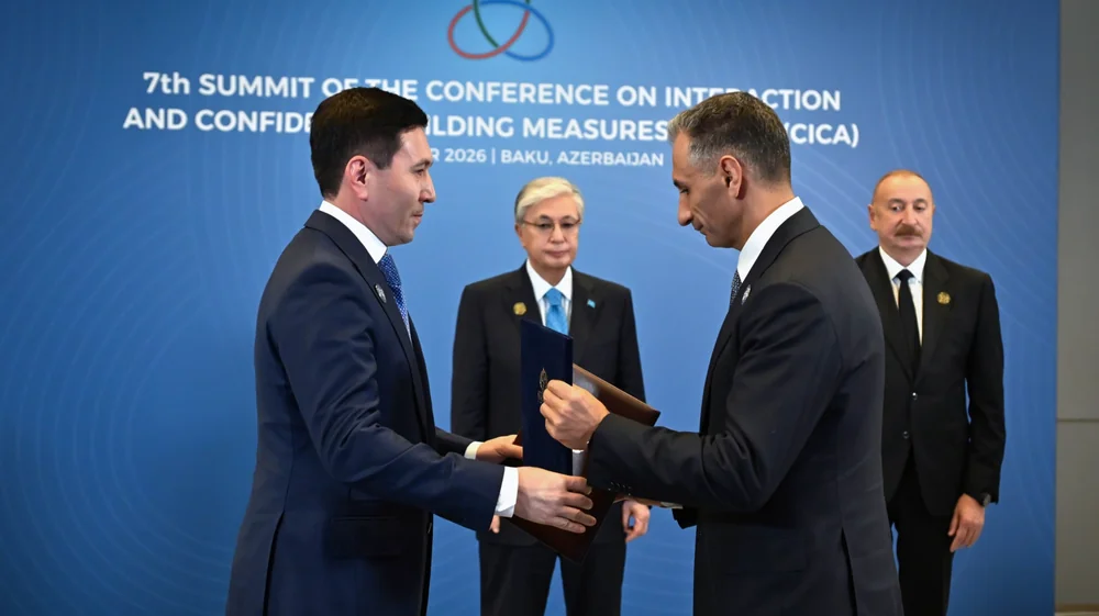 Казахстан и Азербайджан подписали соглашение о развитии Среднего коридора