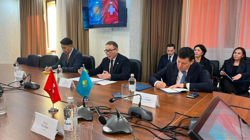 Kazakhstan eyes boosting aluminum, sunflower oil & flour exports to Switzerland Kazakhstan eyes boosting aluminum, sunflower oil & flour exports to Switzerland