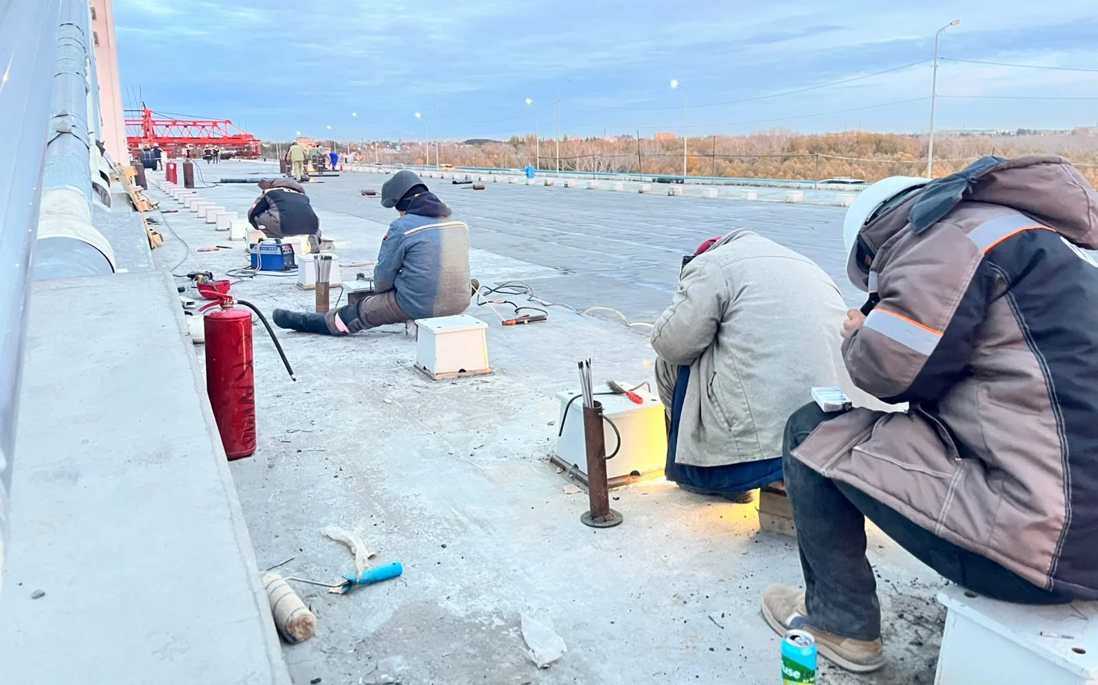 Новый мост через Иртыш полностью состыковали в Павлодаре