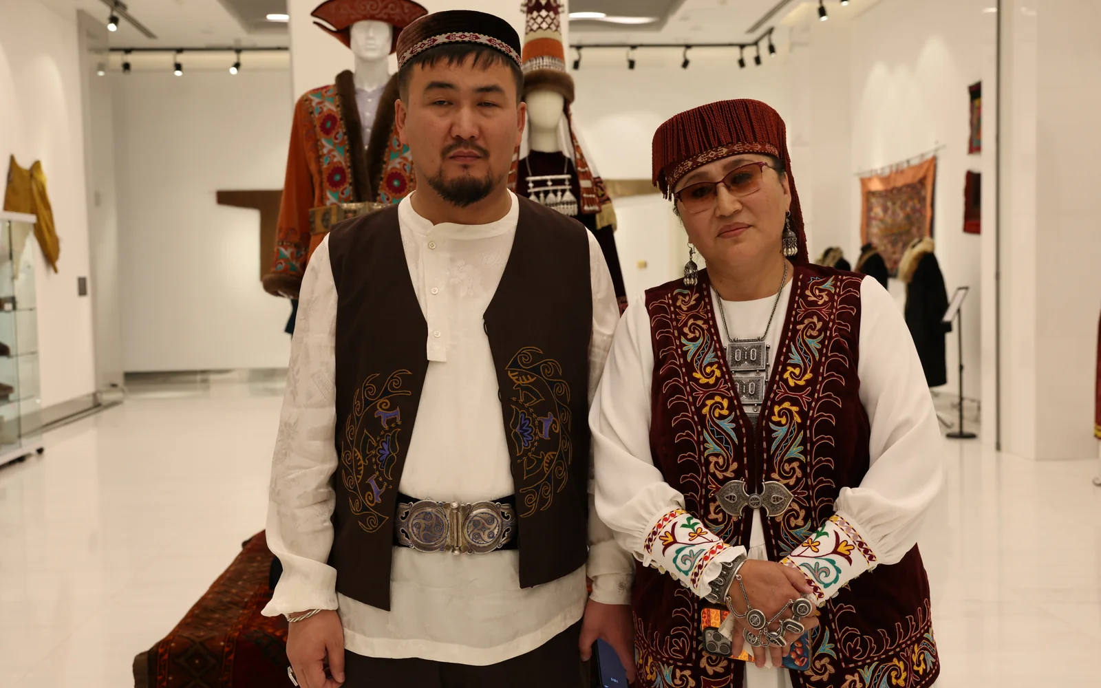 Қазақтың ұлттық киімі қандай сыр шертеді &mdash; Астанадағы көрмеге шолу