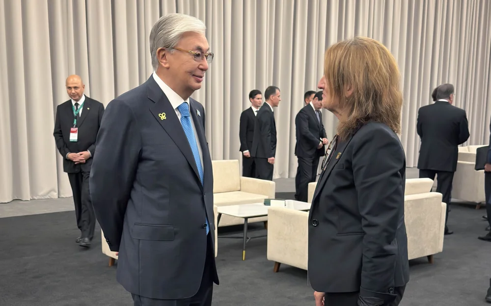 President holds a series of meetings on sidelines of Biodiversity Summit